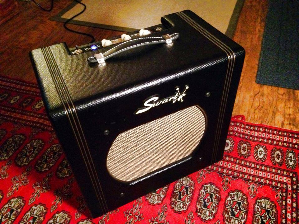 Swart – Space Tone Reverb Tweed